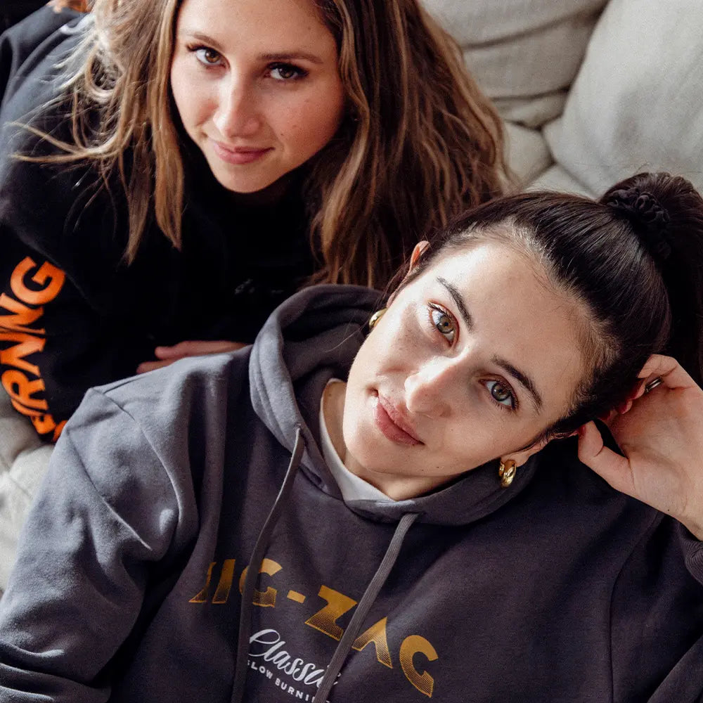 Zig-Zag Vintage Booklet Hoodie - Blackout