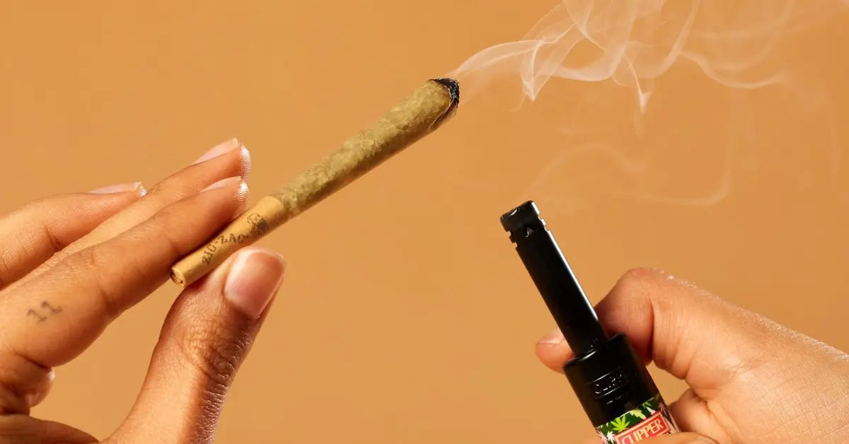 The Burn Rate: Comparing Bleached And Natural Rolling Papers